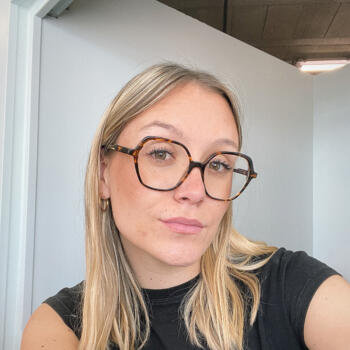 Babysitter in Frasne: Alizee