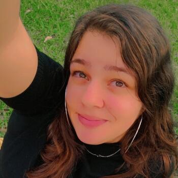 Babá em Embu das Artes: Alline Maria