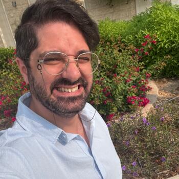 وظيفة جليسة أطفال في الدوحة: فرص عمل كجليسة أطفال Khader