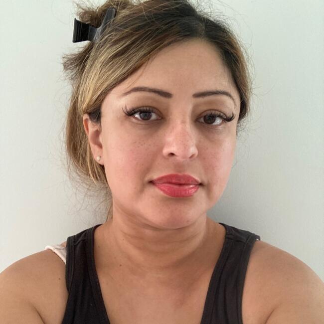 Babysitter in Melbourne: Lina