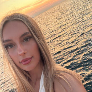 Baby-sitter in Morges: Zelie