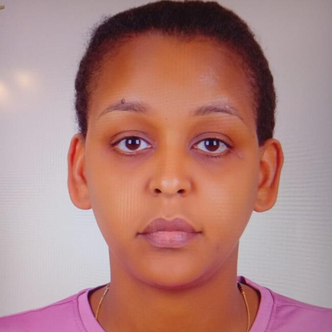 جليسة أطفال في دبي: Merry