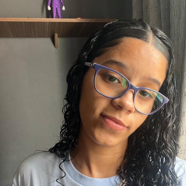 Babysitter in Maceió: Andreina Laura