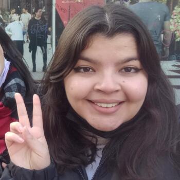 Niñera en Grand Bourg: Sabrina Cajal