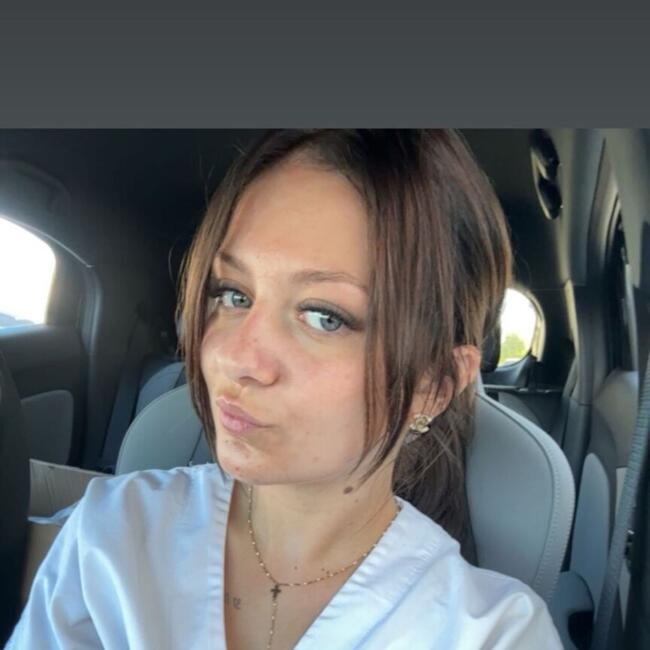 Babysitter in Valence: Sarah