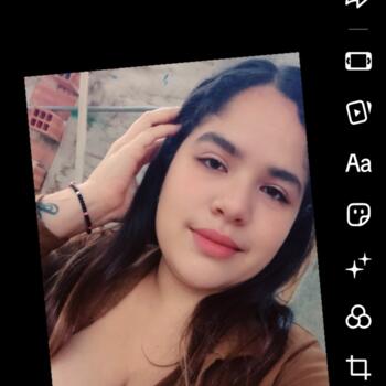 Babysitter in Florencia de Mora: Adriana