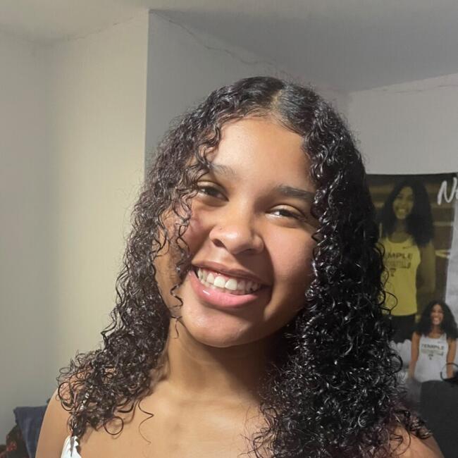 Nanny in Carrollton: Niasia