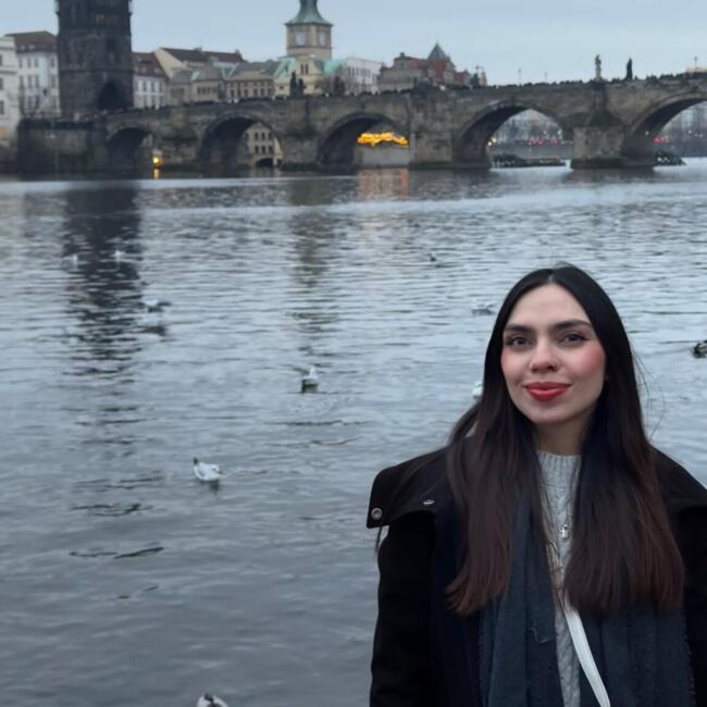 Babysitter in Matosinhos Municipality: Natalia Diaz