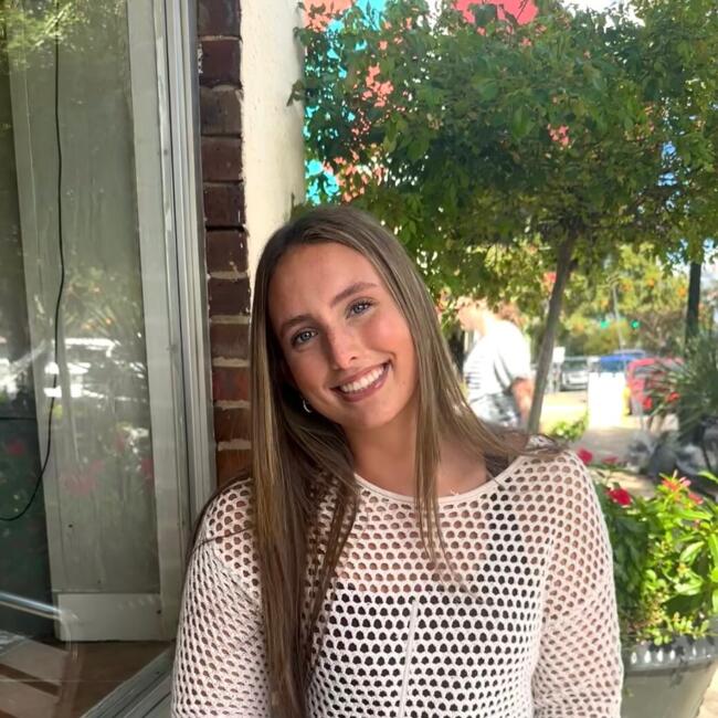 Babysitter in Portland (Maine): Ainsley