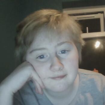 Babysitter in Norwich: •Aj_gaming•