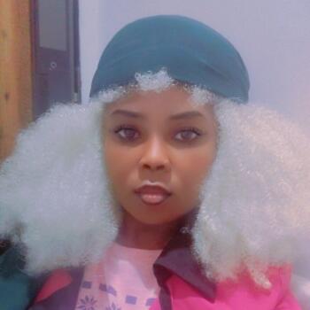 Babysitter in Riyadh: Ruby