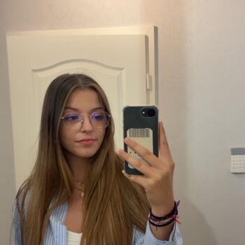 Babysitter Hettange-Grande: Lena