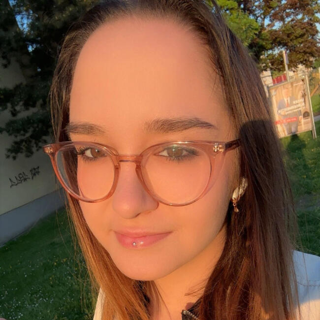 Babysitter in Vienna: Renata