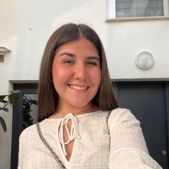 Nanny in Cocentaina: Aitana