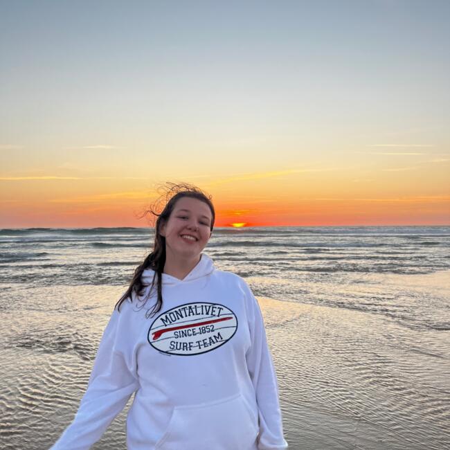 Babysitter in Talence: Léa