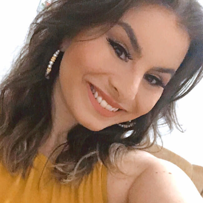 Babysitter in Novo Hamburgo: Francine