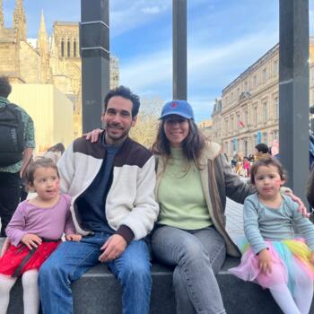 Job de garde d'enfants à Bordeaux: job de garde d'enfants Jonathan