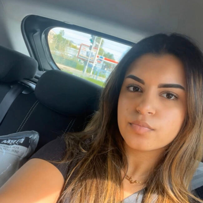 Babysitter in Drap: Tanya