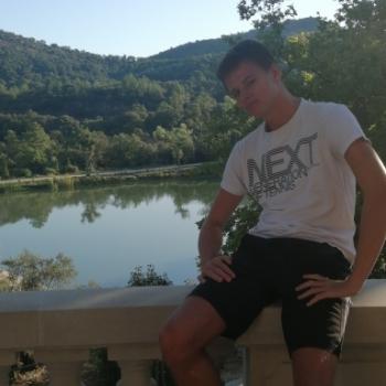 Babysitter in Wattignies: Caby