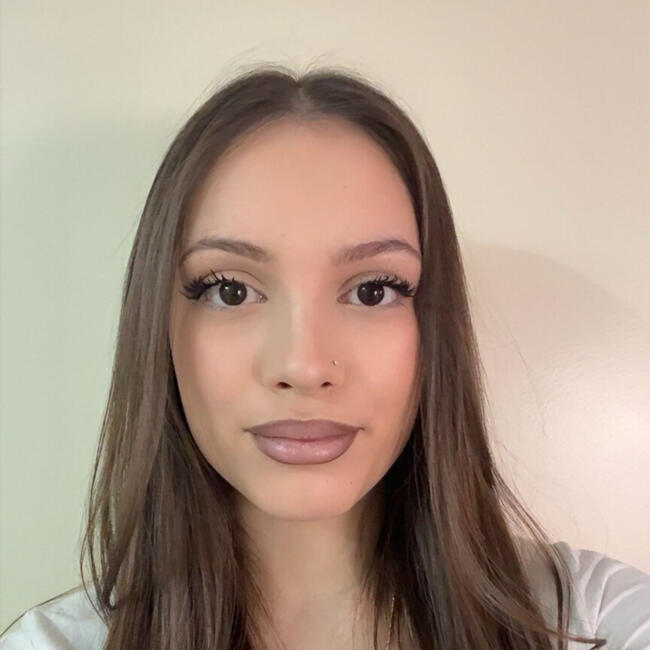 Babysitter in Strasbourg: Elira