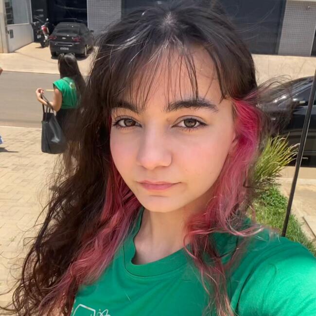 Babysitter in Piracicaba: Livia