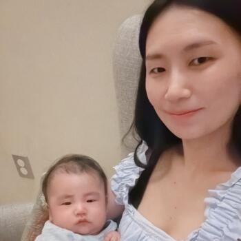 Babysitting job in Seoul: babysitting job Haena