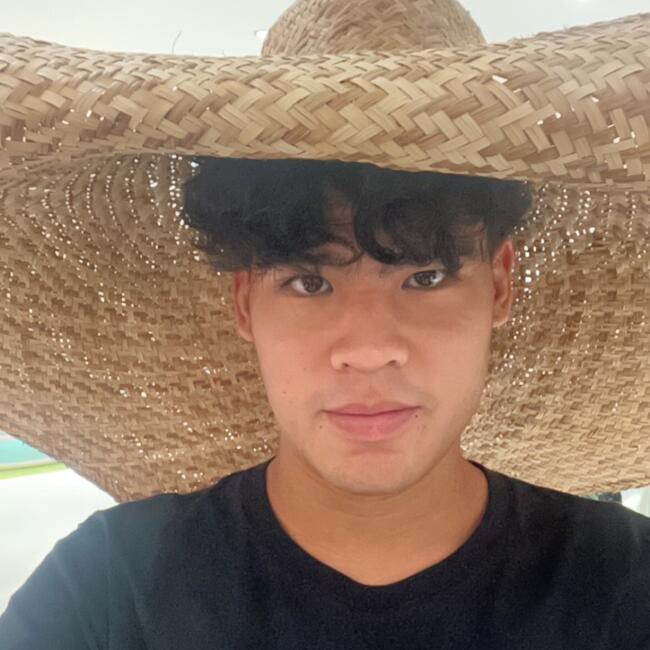 Babysitter in Singapore Island: Kenji