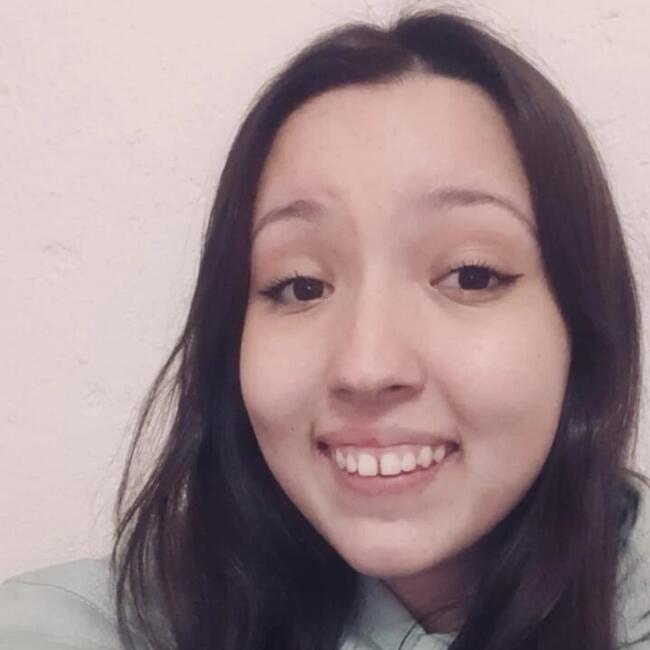 Babysitter in Villa Nueva: Julieta