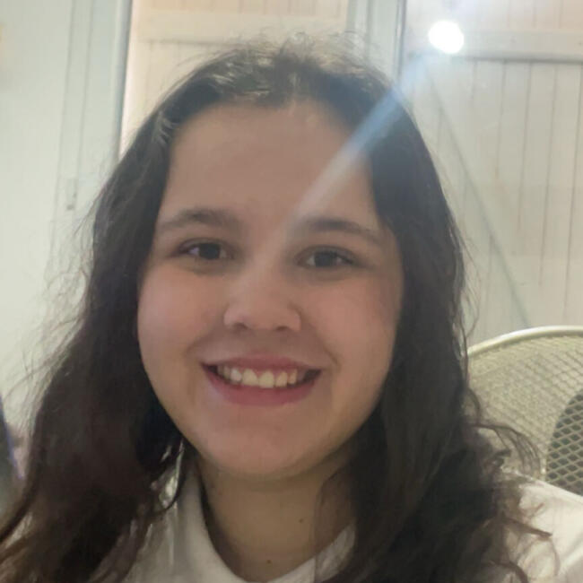 Babysitter in Saint-André-de-Roquelongue: Romane