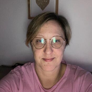 Baby-sitter Yèvres: Karine