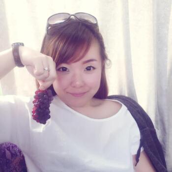 Babysitting job in Singapore Island: babysitting job Hannah