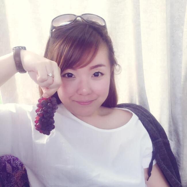 Babysitting job in Singapore Island: Hannah