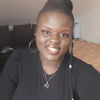 Baby-sitter Choisy-le-Roi: Awa