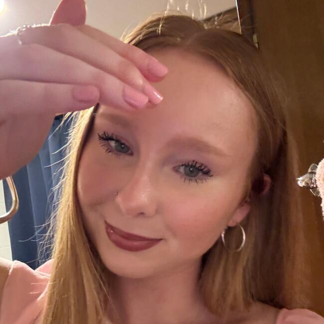 Babysitter in Melbourne: Jewel