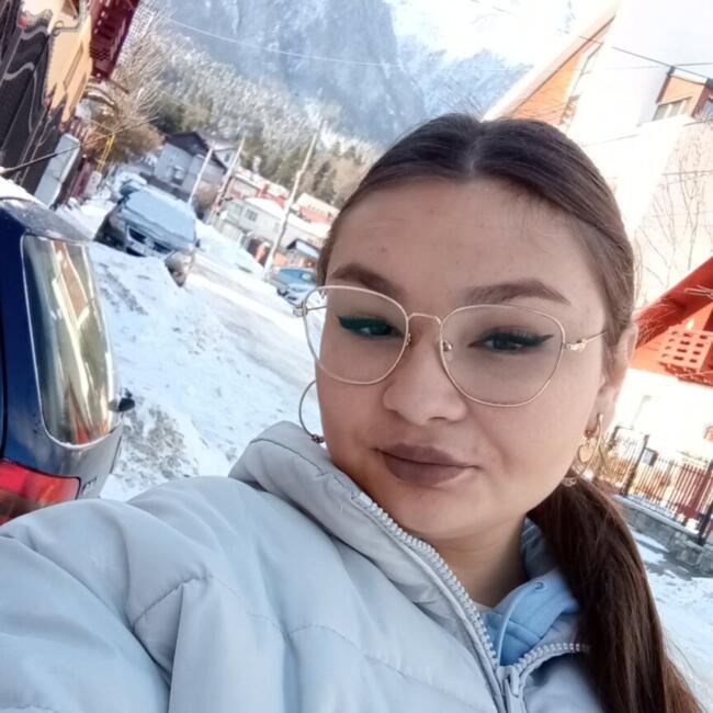 Babysitter in Călăraşi: Miruna