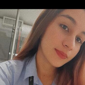 Familia Sevilla: Nicolle