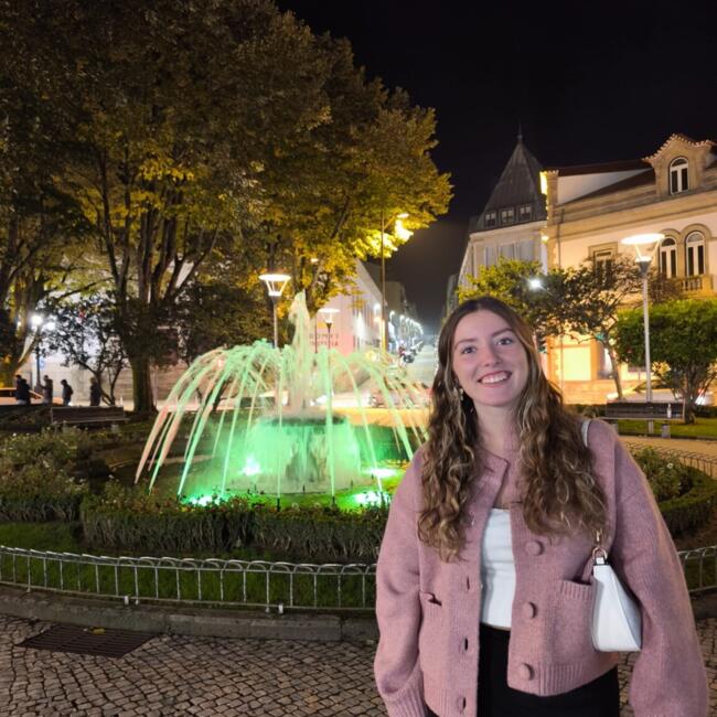 Babysitter em Lisboa: Carolina