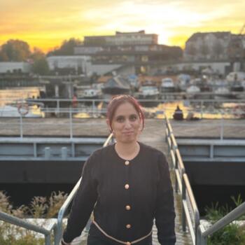 Babysitting job in Bucharest: babysitting job Manuela