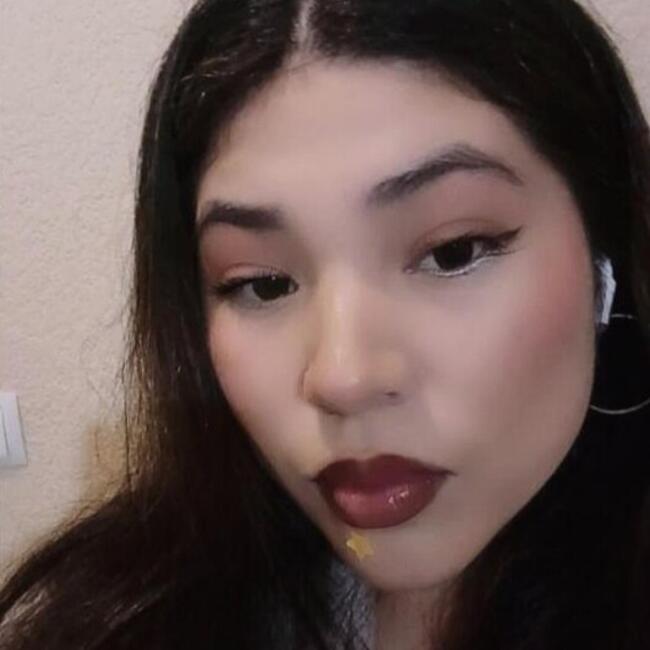 Canguro en Pontevedra: Yuyi