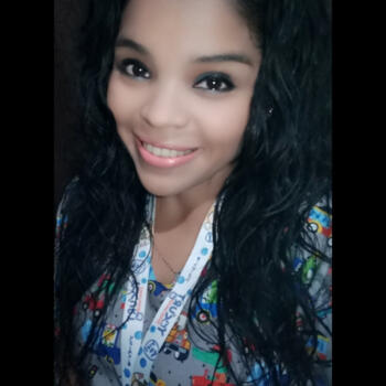 Niñera Panamaes: Llajaira