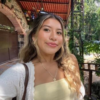 Babysitter in Anaheim: Diana