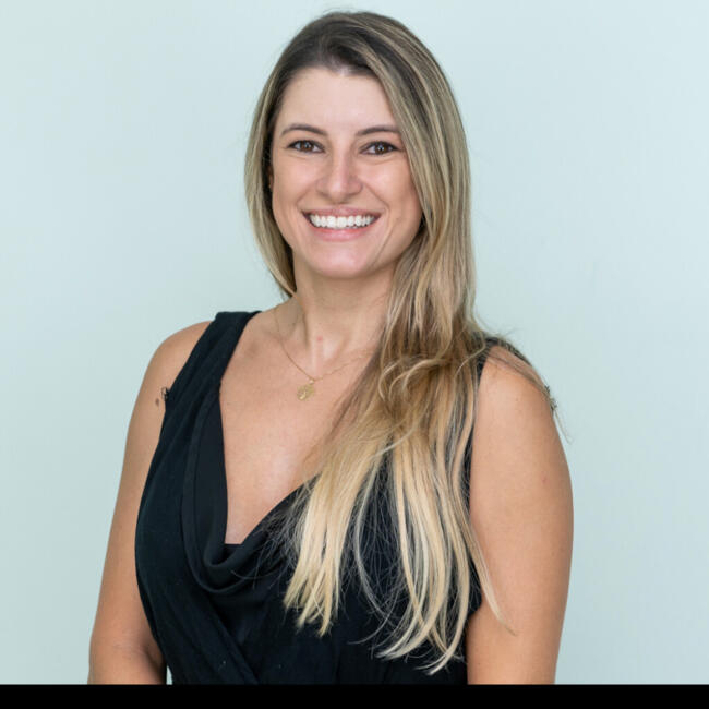 Emprego de babá em Porto Alegre: Renata