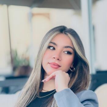 مربية أطفال في سكرة: Chahed