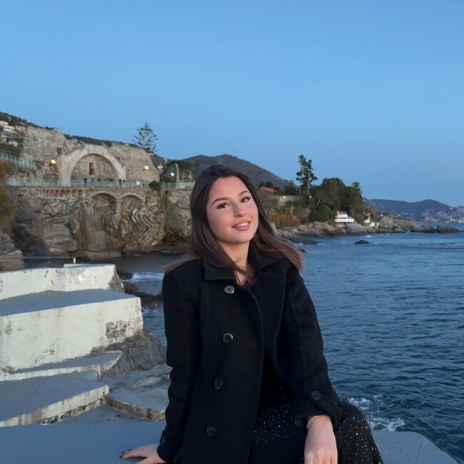 Babysitter a Genova: Martina