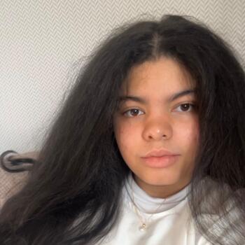 Babysitter Birmingham: Tia