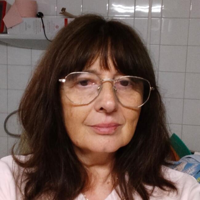 Babysitter in Baden: Rosabianca