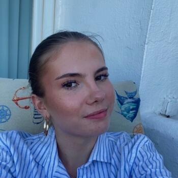 Babysitter in Kastrup (Region Hovedstaden): Julie