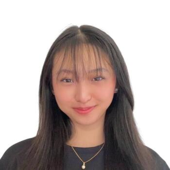 Babysitter in Singapore: Jenna
