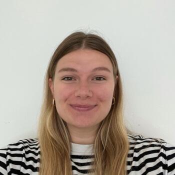 Babysitter em Colônia: Hannah