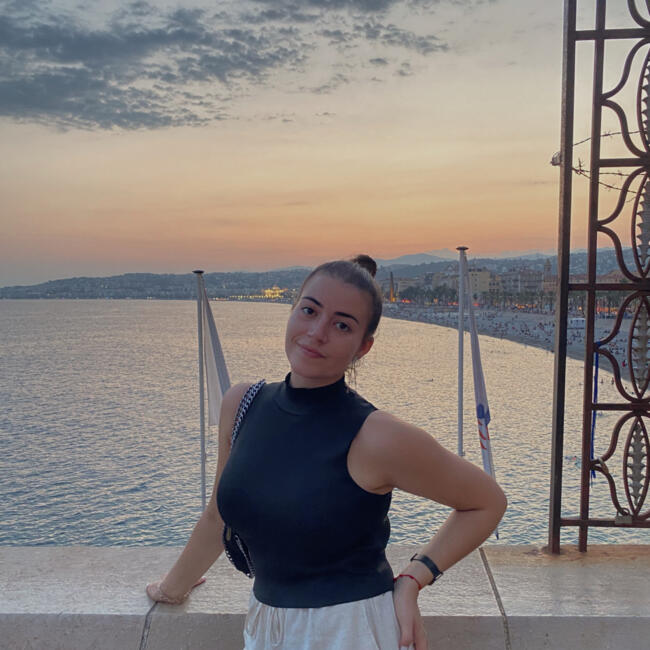 Babysitter in Girona: Paula